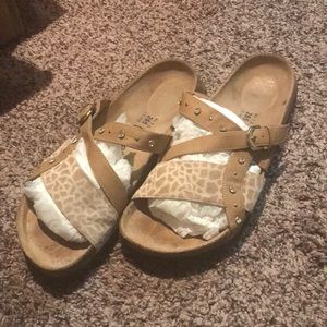 Betula - Licensed by Birkenstock